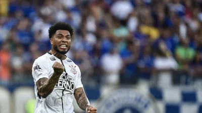 Atlético e Arsenal disputam ex-Corinthians na Europa — Éderson desperta gigantes
