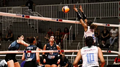 Lorena antevê 'clima de decisão' na reta final explosiva da Superliga feminina