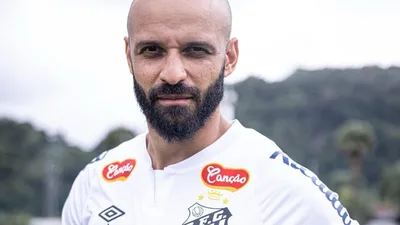 Cuca busca a receita certa — os desafios para moldar o novo Santos