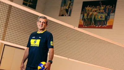 A genialidade de Zé Roberto: por que o 'topo do topo' do vôlei vai além da quadra