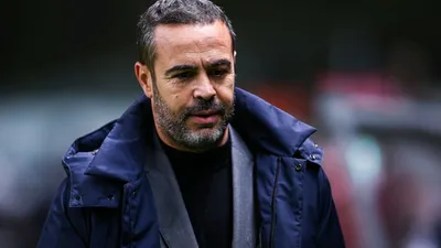 Artur Jorge estreia no Cruzeiro — entre a pressão e a esperança de uma nova era