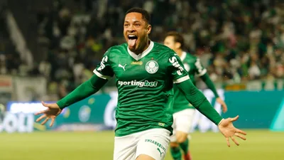 Reforço bilionário ou espetáculo do mercado? — Vitor Roque no Palmeiras