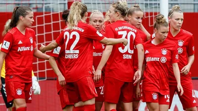 Champions Feminina ganha complexidade tática — Bayern quebra paradigma