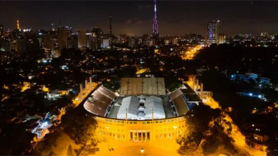 Como os templos modernos redesenham o jogo — A nova arquitetura do futebol