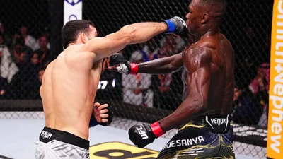 Israel Adesanya sofre 4ª derrota seguida no UFC — fim de ciclo do ex-campeão dos médios