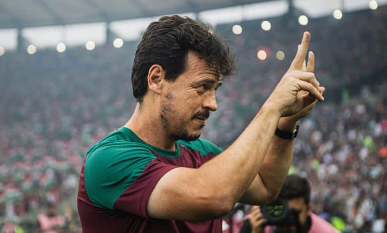 Diniz 2.0: As Mudanças Táticas Pós-Libertadores Fluminense 2026