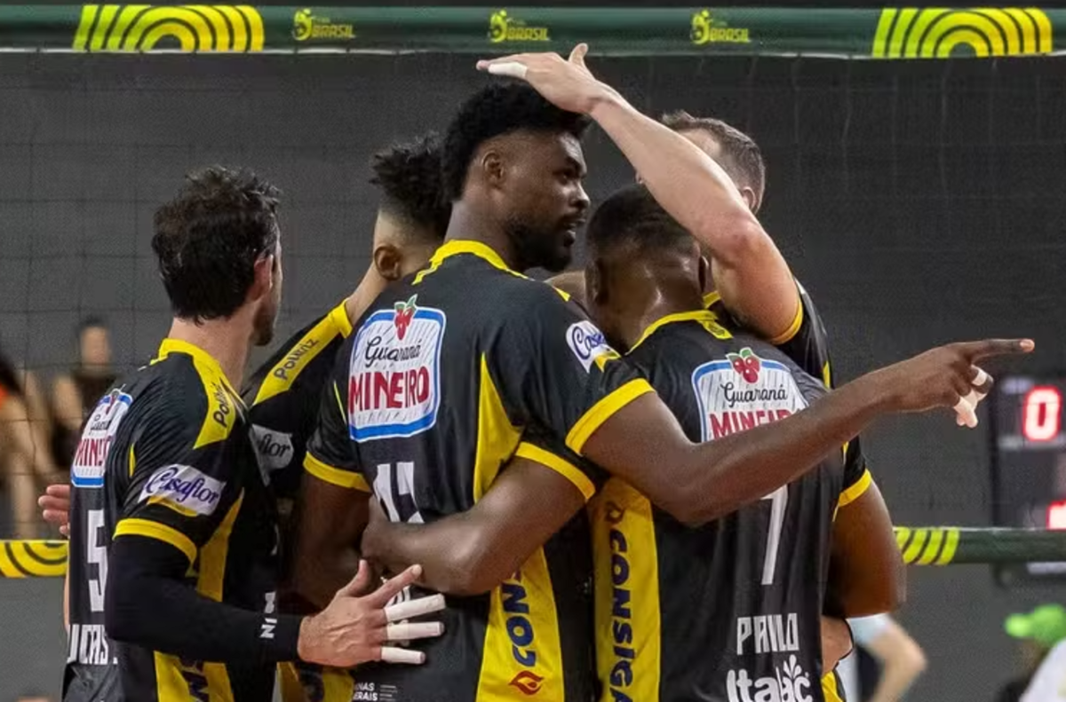 Sada Cruzeiro inicia playoffs da Superliga 2025/26 em busca do histórico 10º título