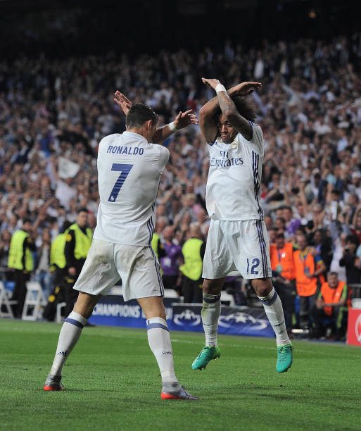 Cenários Realistas Para a Marca Histórica Cristiano Ronaldo marca 967 gols