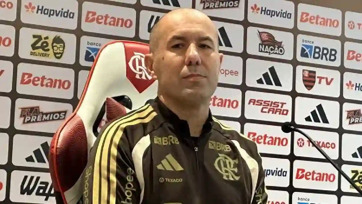 Leonardo Jardim endossa cobrança da diretoria Bap cobra elenco do Flamengo após
