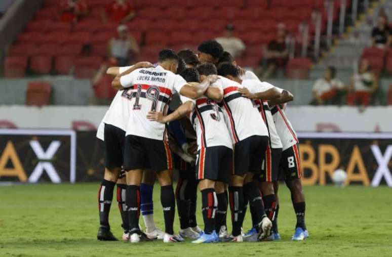 Pressão aumenta para sequência decisiva Bap cobra elenco do Flamengo após golead