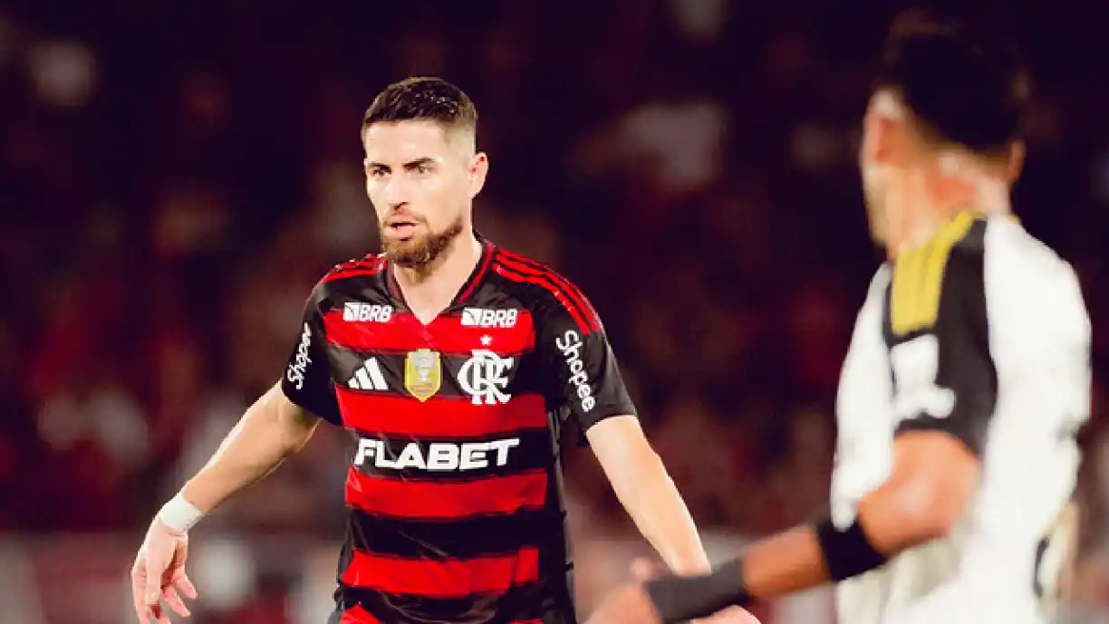 O precedente de Zico ainda assombra Gabigol contra o Flamengo
