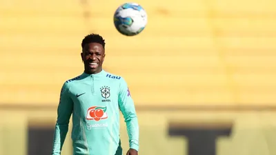 Vinicius Junior mostra que está pronto para liderar nova geração da Seleção