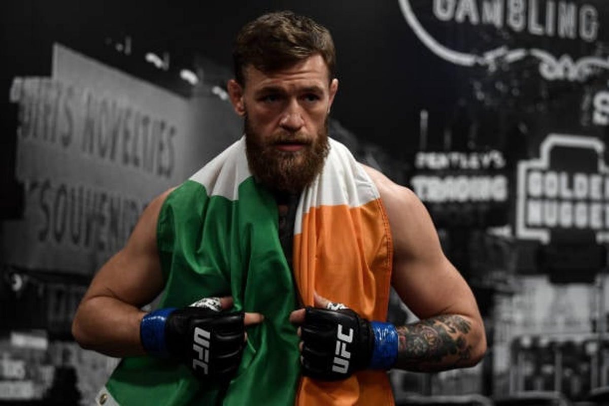 McGregor volta aos ringues após lesão e mostra jab mais preciso