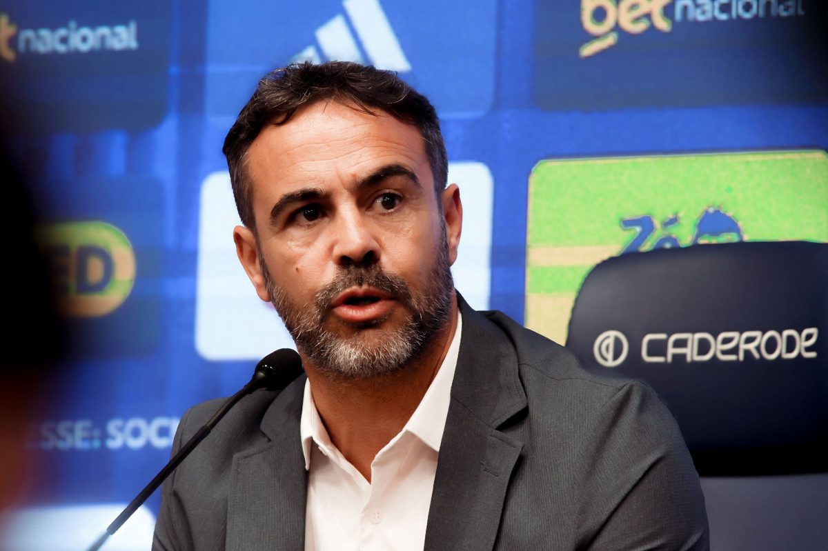 Guerra na Europa trouxe Artur Jorge ao Cruzeiro após recusas brasileiras