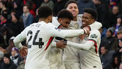 Trio brasileiro do Chelsea ameaça recorde histórico na FA Cup