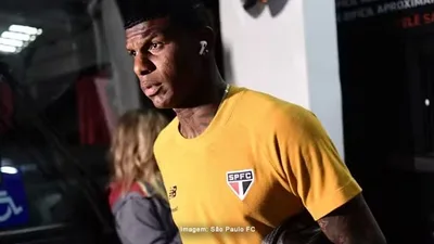 Ausência de Arboleda expõe carências defensivas do São Paulo