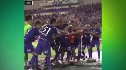 O pioneirismo de jovens talentos na Península Arábica Marcos Leonardo quebra jej