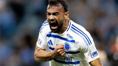 Artur Jorge transforma Cruzeiro em seis minutos e mostra receita para recuperação