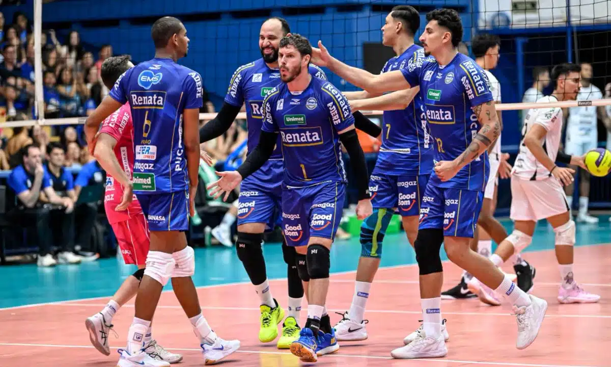 Vôlei Renata neutraliza Monte Carmelo com estratégia cirúrgica no saque