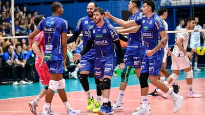 Vôlei Renata neutraliza Monte Carmelo com estratégia cirúrgica no saque