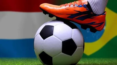 Danilo marca contra Croácia e fortalece candidatura a vaga na Copa do Mundo