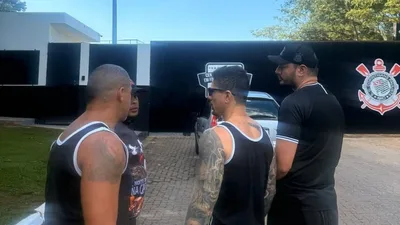 Protestos no CT do Corinthians se repetem há duas décadas em crises
