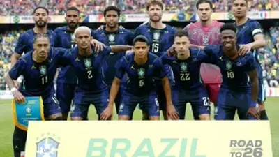 Zico molda expectativas da Copa enquanto Brasil patina no ranking FIFA