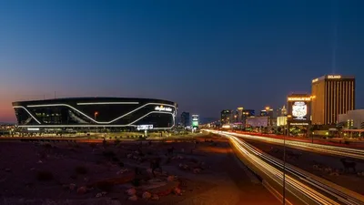 Vegas e o Super Bowl — quando o espetáculo encontra o espetáculo