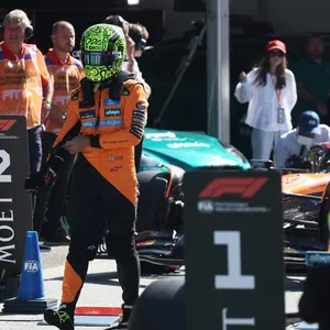 PIASTRI TROCA McLAREN POR MUSTANG E REVIVE INFÂNCIA AUSTRALIANA