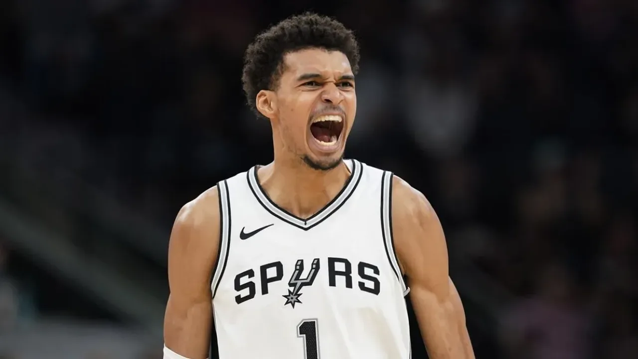 Wembanyama supera lenda e acelera sua escalada rumo ao estrelato na NBA