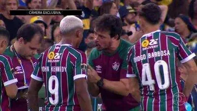 John Kennedy cresce e força Diniz a repensar ataque do Fluminense com Cano