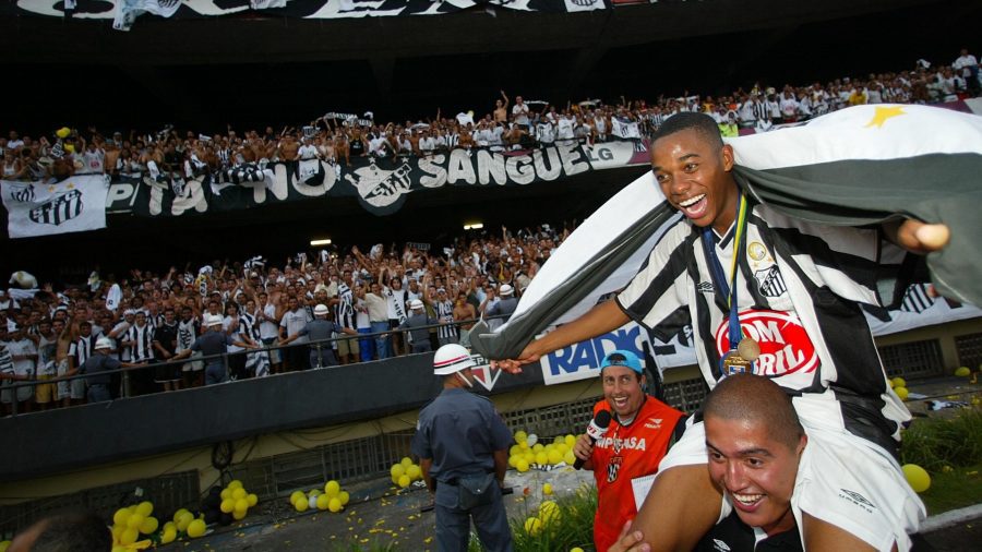 Números revelam perfis distintos no comando ofensivo John Kennedy cresce e força