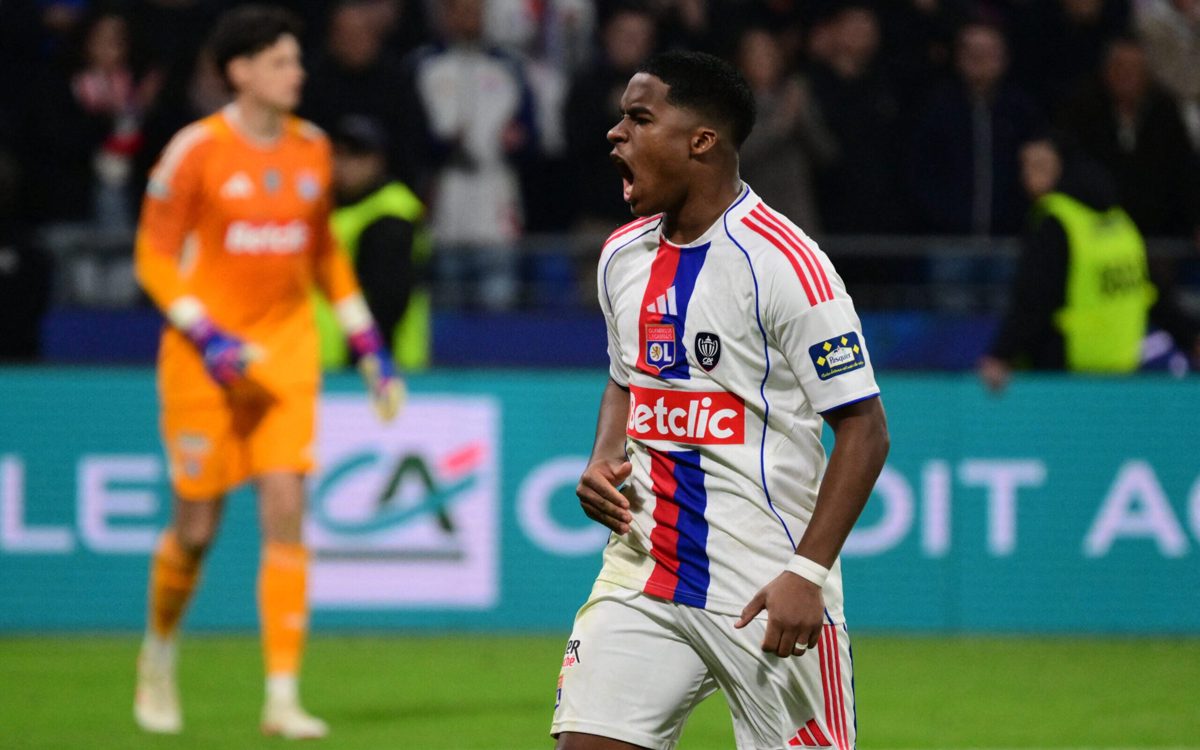 Endrick enfrenta maior seca da carreira no Lyon de Pierre Sage