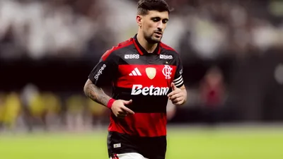 Flamengo testa escalação para Libertadores contra Bragantino em crise