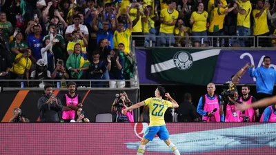 Dorival testa esquema contra Croácia antes do desafio histórico em Wembley