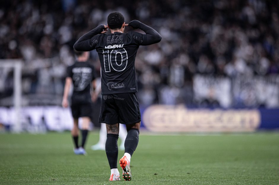O retrospecto que assombra a Fiel Memphis Depay seria o pior negócio da er