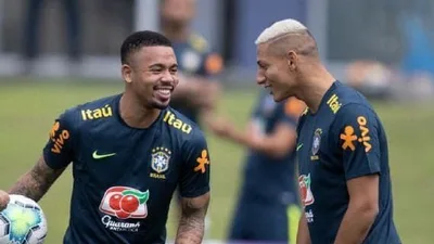 Ancelotti testa alternativas enquanto brasileiros miram outras seleções