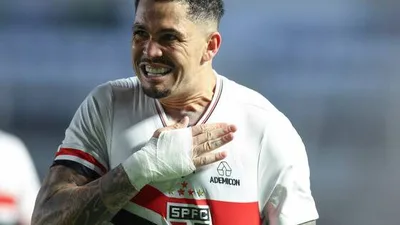 Calleri salva São Paulo no último suspiro e quebra jejum contra o Inter