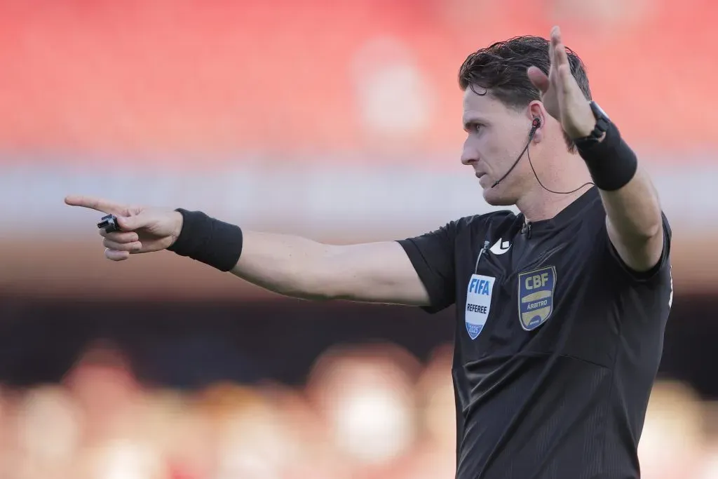 Bahia contesta árbitro e expõe padrão de reclamações na 10ª rodada