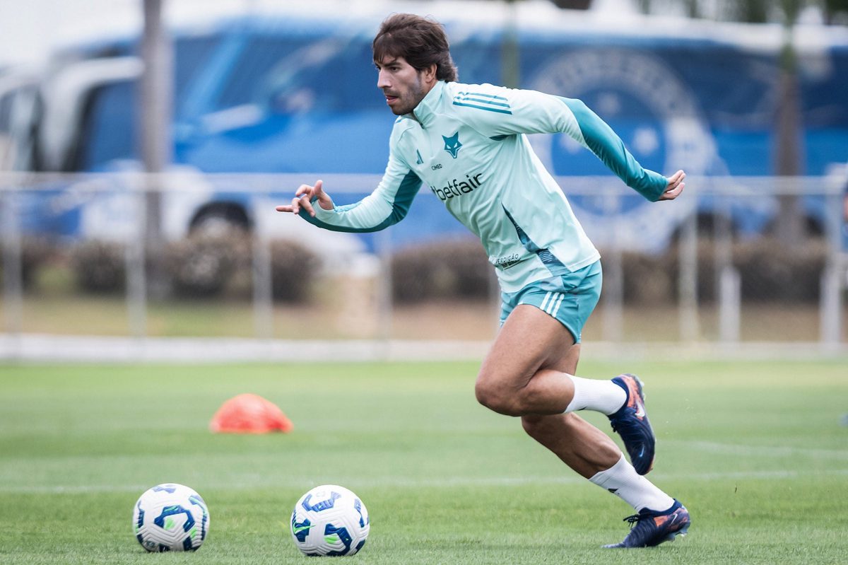 Coesão grupal como mecanismo de proteção Apoio interno a Plata expõe nova dinâmi