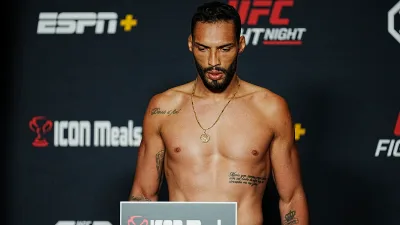 Jandiroba decide esperar por Zhang e arrisca tudo em jogada de mestre no UFC