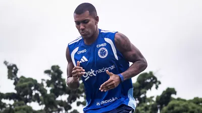 Punição de Walace deixa Cruzeiro com problema no meio-campo contra Barcelona
