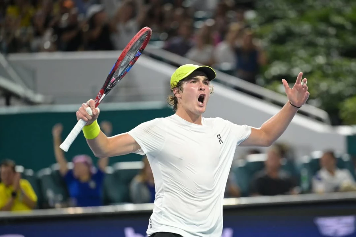 A arte da precisão em quadra de saibro João Fonseca quebra jejum brasileiro em