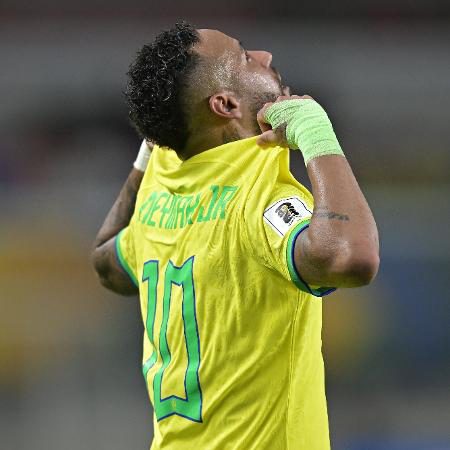 O padrão estatístico de três ciclos mundialistas Neymar nas Eliminatórias supera