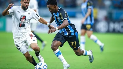 Grêmio vence Deportivo Riestra por 1 a 0 na Arena e mantém campanha na Sul-Americana