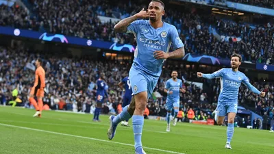 Palmeiras avalia R$ 176 milhões por Gabriel Jesus enquanto Cruzeiro renova Artur Jorge