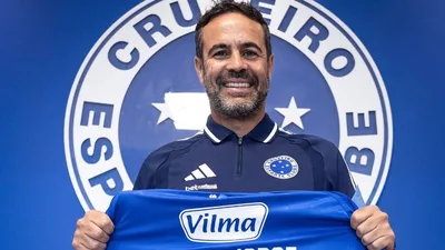 Cruzeiro renova com Artur Jorge até após quatro jogos