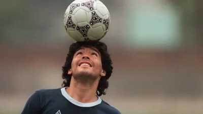 Morte de ídolo do Real expõe dilema da longevidade no futebol moderno