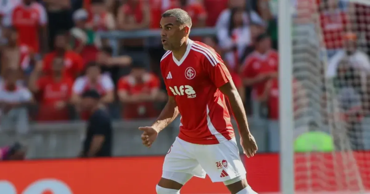 Inter enfrenta renovação de R$ 45 milhões com saída de 10 jogadores em