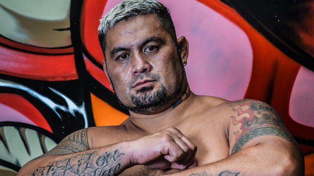 Mark Hunt é preso por violência doméstica na Austrália